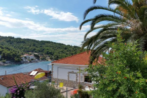 Apartments by the sea Stomorska, Solta - 11198